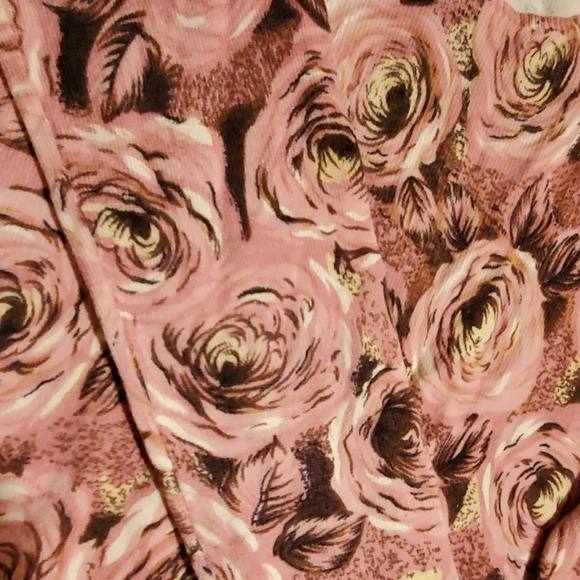 Flower patterned cashmere crew neck sweater - Picture 3 of 4